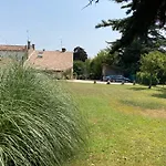 Et Les Deux Chenes Pres De Bergerac 4* Le Fleix