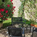 Et Les Deux Chenes Pres De Bergerac Nocleg ze śniadaniem 4*