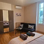 Nocleg ze śniadaniem Et Les Deux Chenes Pres De Bergerac Le Fleix