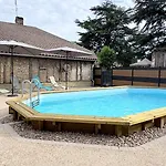 Et Les Deux Chenes Pres De Bergerac Le Fleix