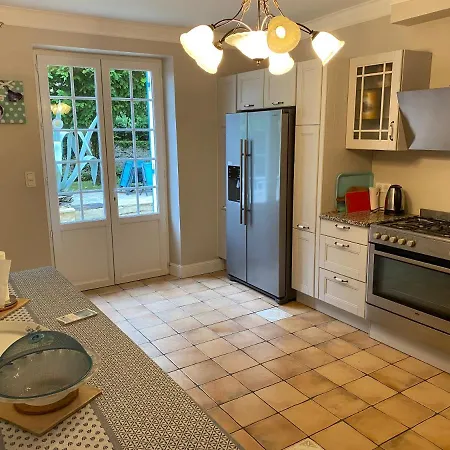 ベッド・アンド・ブレックファスト Et Les Deux Chenes Pres De Bergerac Le Fleix