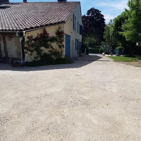 ベッド・アンド・ブレックファスト Et Les Deux Chenes Pres De Bergerac