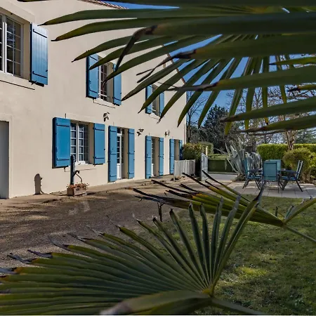 Et Les Deux Chenes Pres De Bergerac Bed & Breakfast 4*