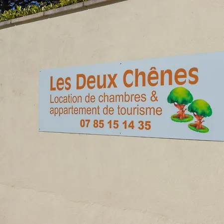 Et Les Deux Chenes Pres De Bergerac לינה וארוחת בוקר *