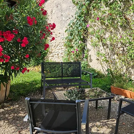 Et Les Deux Chenes Pres De Bergerac ベッド・アンド・ブレックファスト 4*