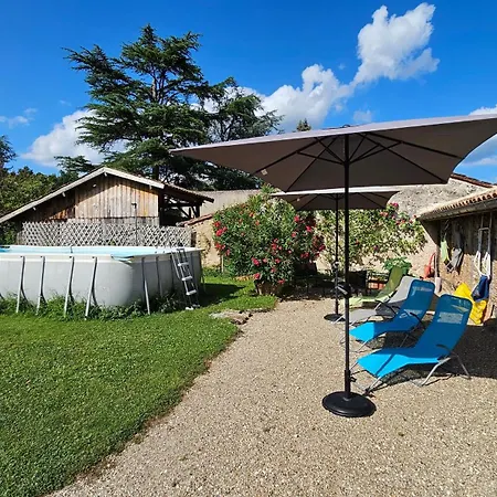 Et Les Deux Chenes Pres De Bergerac 4*