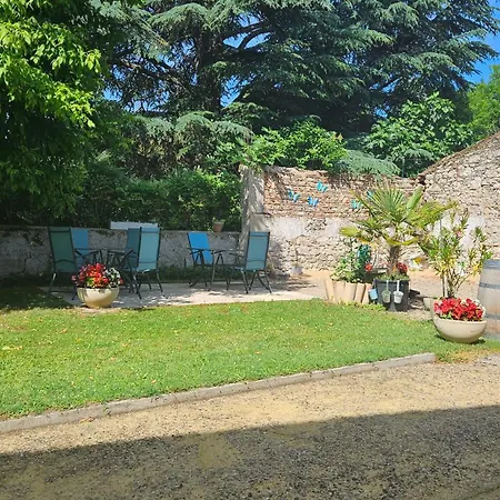 Et Les Deux Chenes Pres De Bergerac 4* Le Fleix