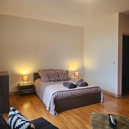 Et Les Deux Chenes Pres De Bergerac Bed & Breakfast