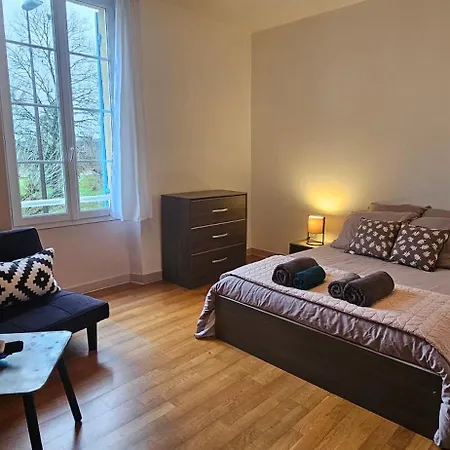 Et Les Deux Chenes Pres De Bergerac ベッド・アンド・ブレックファスト