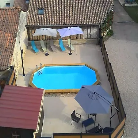 Et Les Deux Chenes Pres De Bergerac 4* Le Fleix
