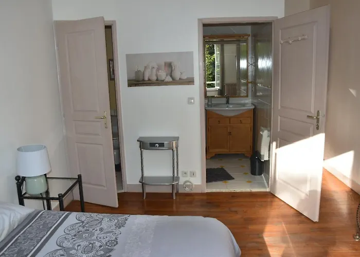 Et Les Deux Chenes Pres De Bergerac 4*