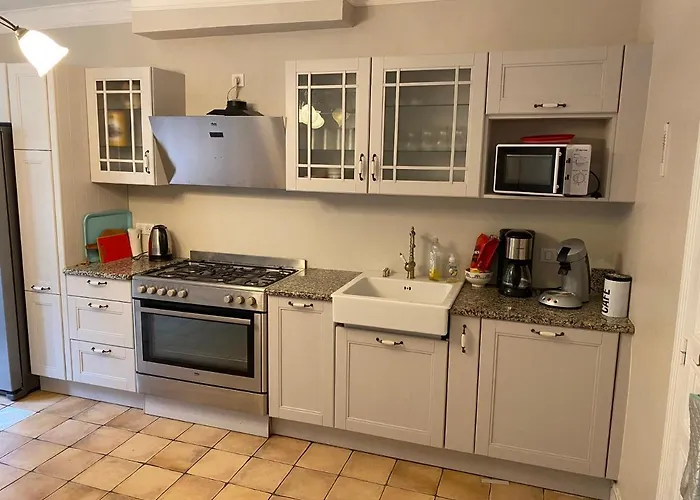 Et Les Deux Chenes Pres De Bergerac B&B 4*