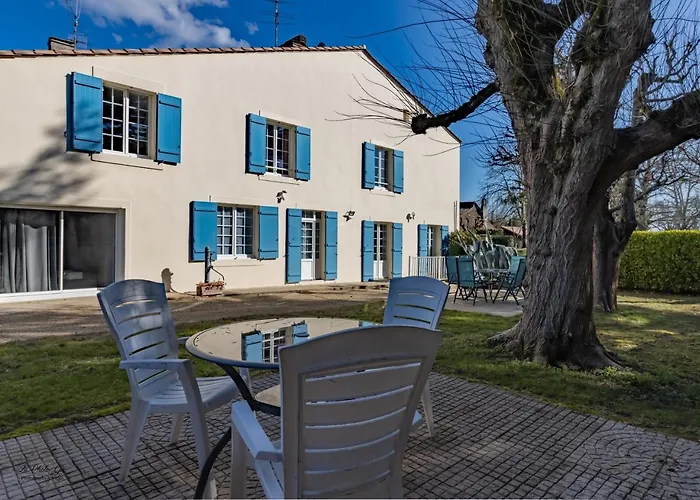 Bed & Breakfast Et Les Deux Chenes Pres De Bergerac Le Fleix