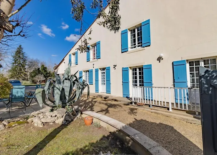 Et Les Deux Chenes Pres De Bergerac Bed & Breakfast 4*