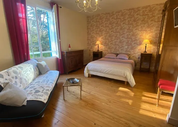 Et Les Deux Chenes Pres De Bergerac 4* Le Fleix