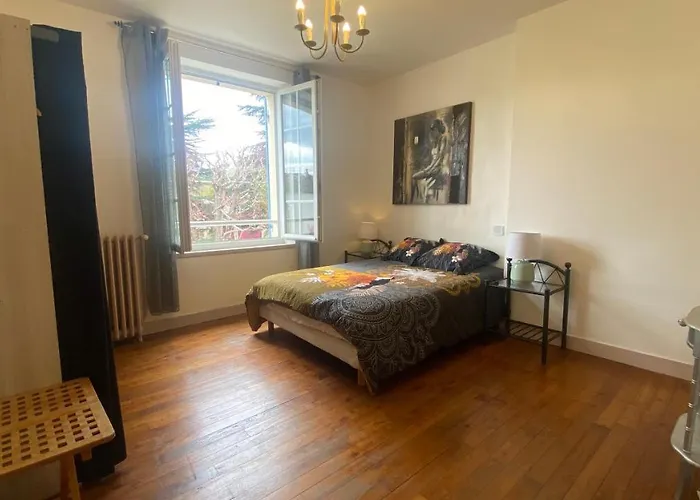 Et Les Deux Chenes Pres De Bergerac Bed & Breakfast