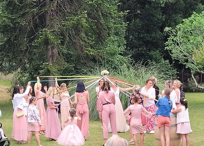 Et Les Deux Chenes Pres De Bergerac Bed & Breakfast 4*