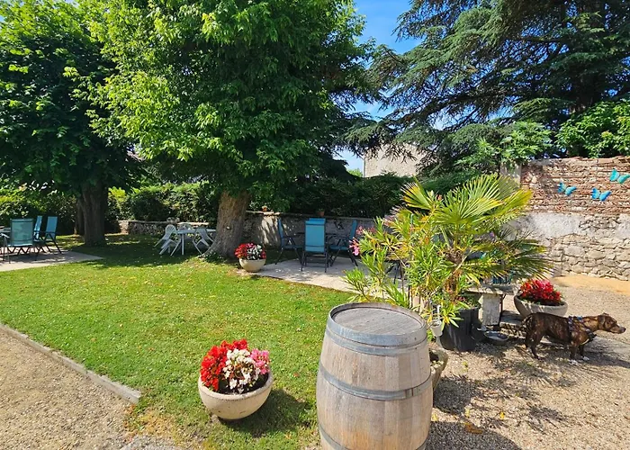 Bed & Breakfast Et Les Deux Chenes Pres De Bergerac 4*